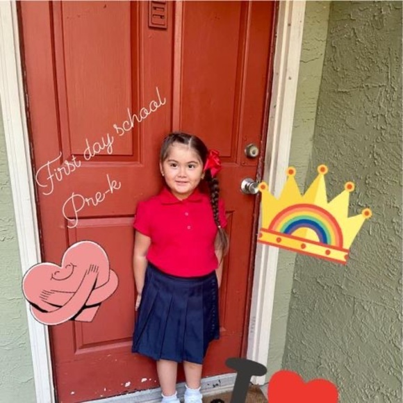 Meet your Posher, Vianca - Picture 1 of 1